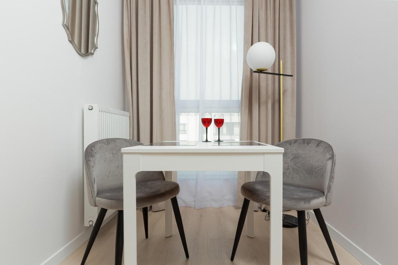 Golden Apartment Ursynow By Noclegi Renters Warsaw Luaran gambar